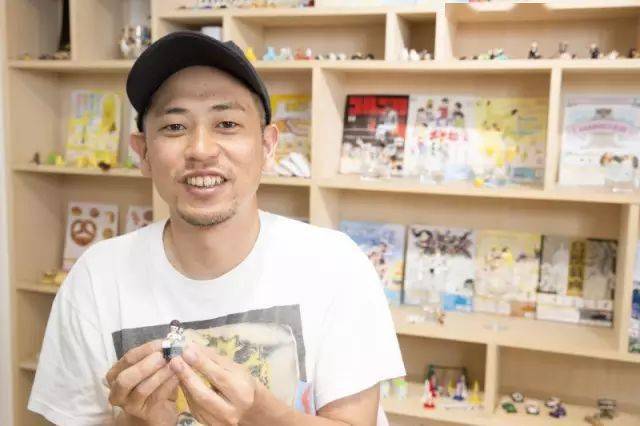 这家玩具公司只有13人,却年赚17亿,惊动迪士尼!_古屋