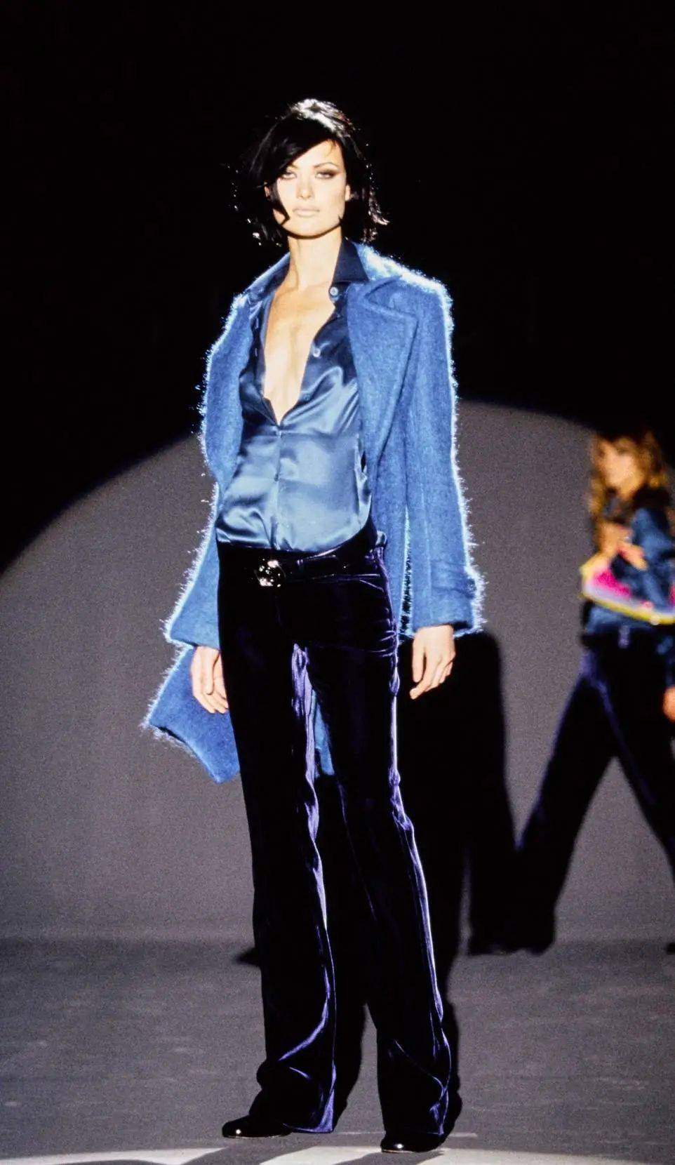 简风|穿得光彩照人，才是最新的时髦