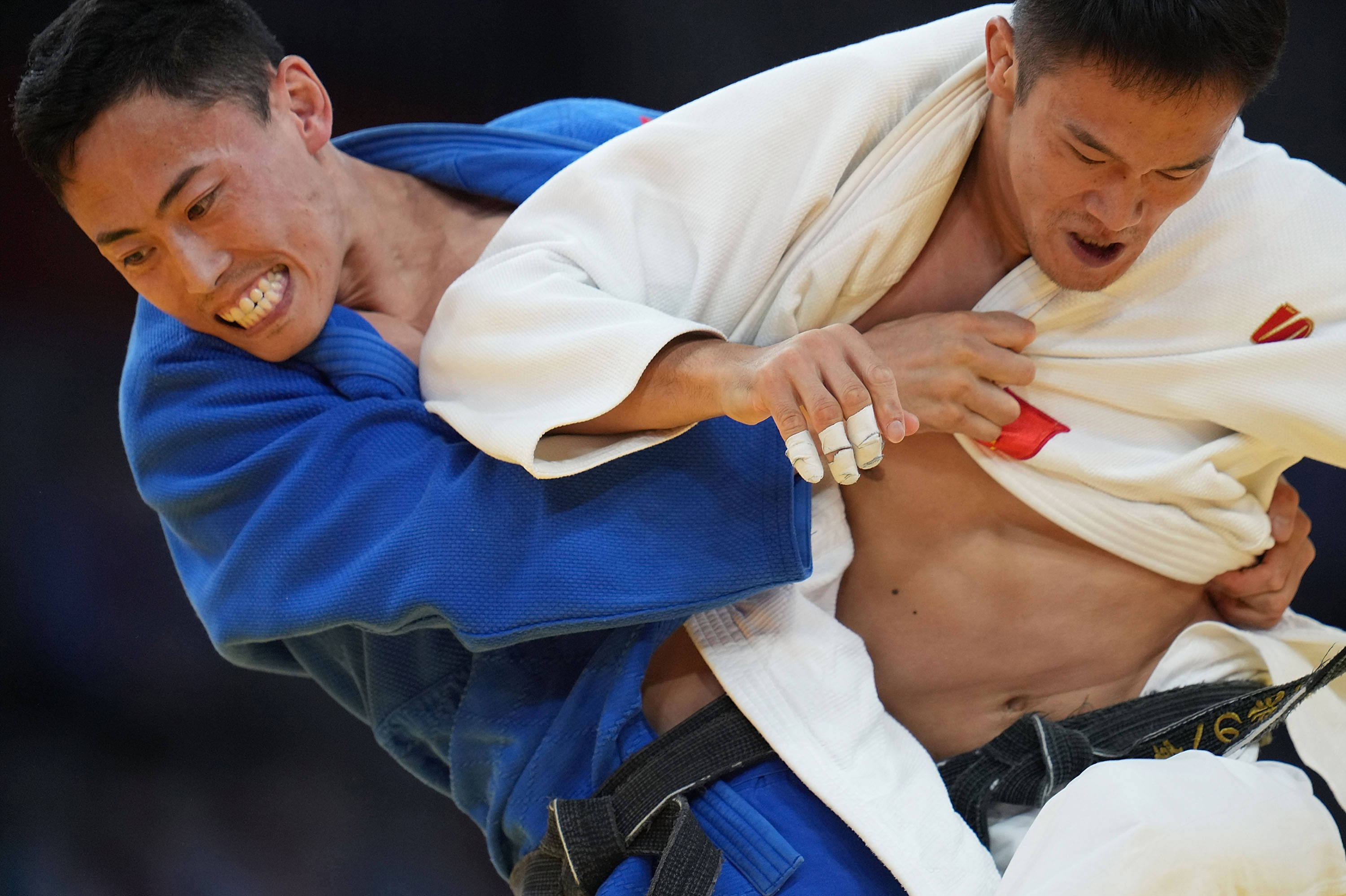 柔道内蒙古队扎拉赛夺得男子81公斤级冠军