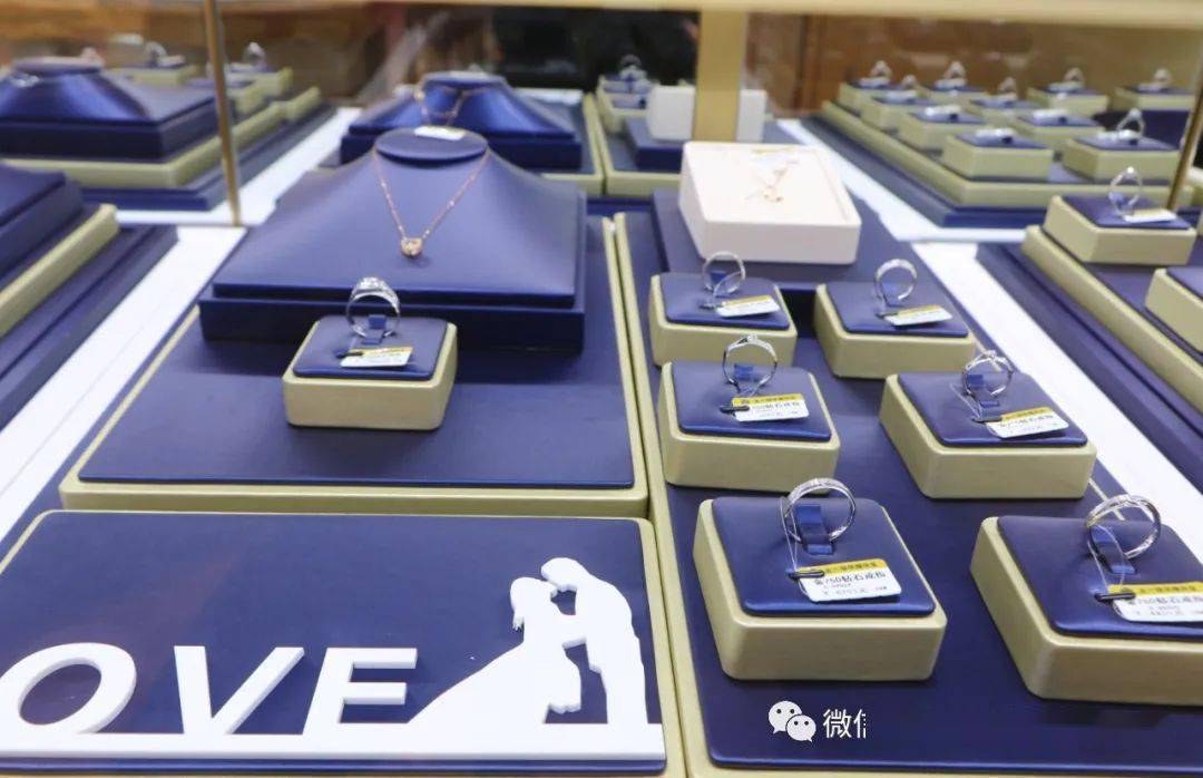 最后一天上砂金六福荣耀珠宝盛大启航疯狂让利燃情开启