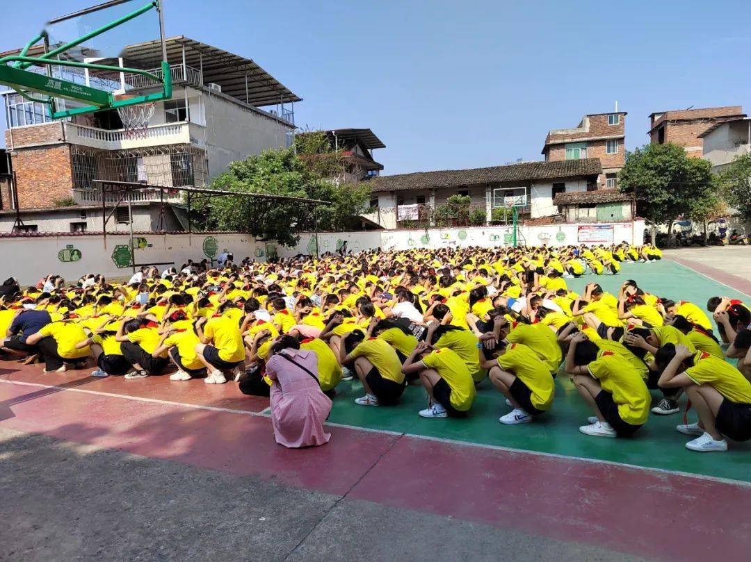 瑞金八一小学图片