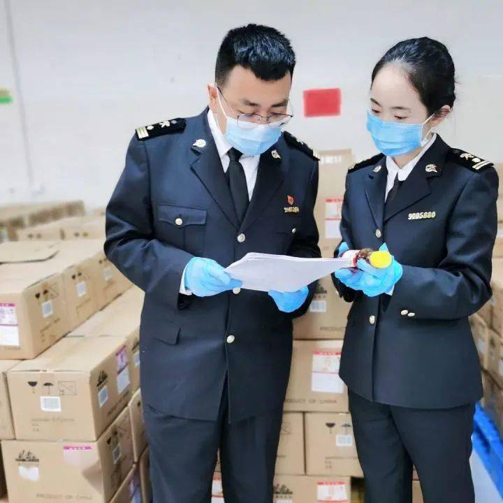 据统计,自改革落地以来,关中海关通过无纸化操作的业务如下:手账册