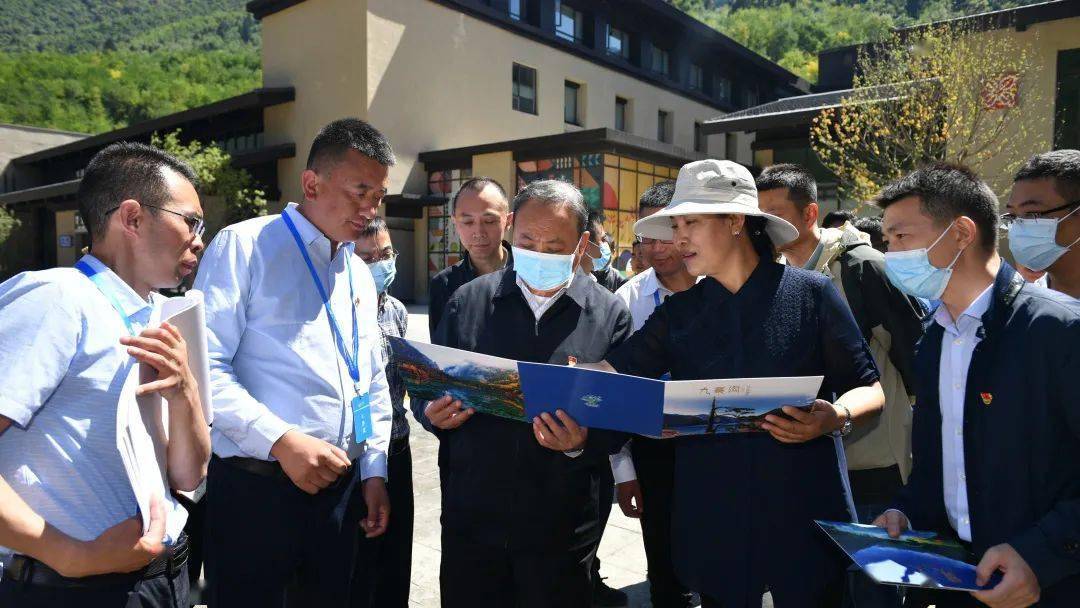 吴立岩一同调研