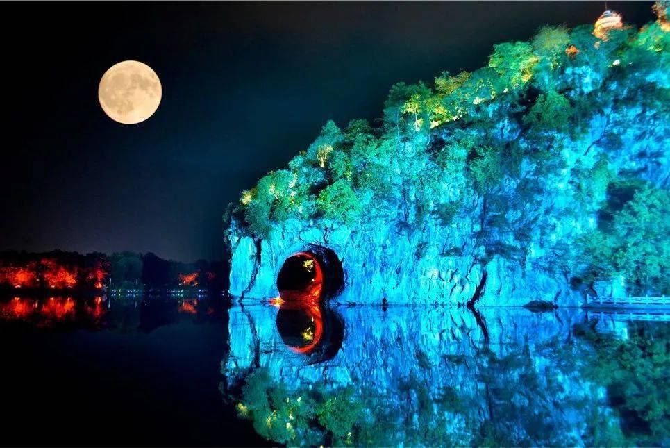 桂小图带你品古籍中的月饼,赏故乡里的月光!