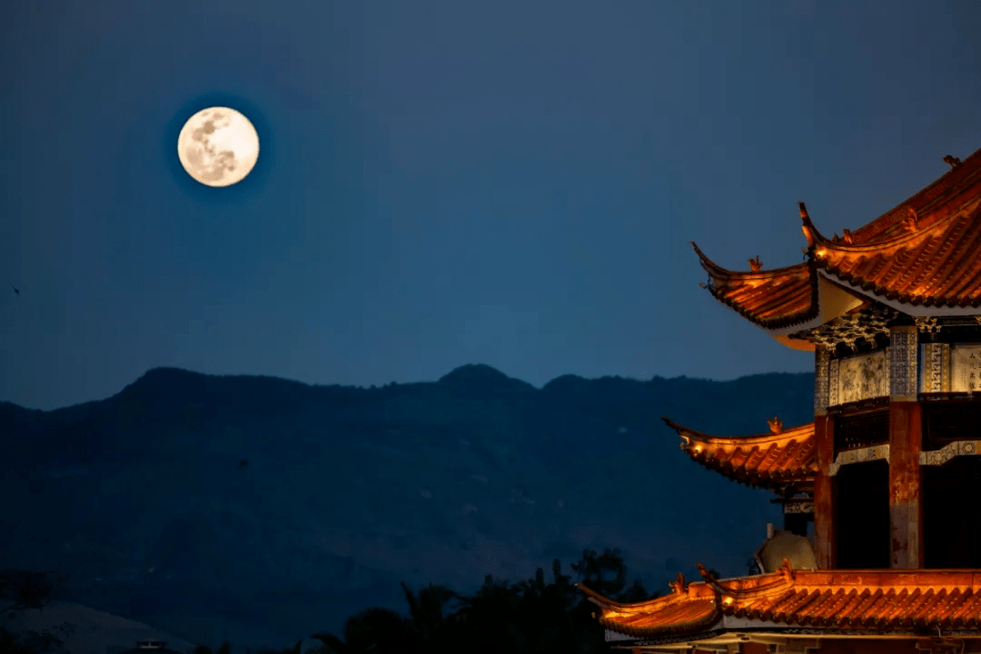 网络中国节61中秋中秋咏月诗词特辑月色如水灯火阑珊