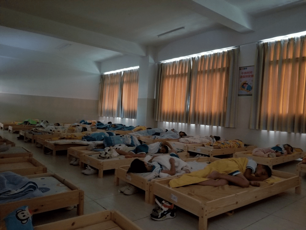 67事关中小学生广州一区明确