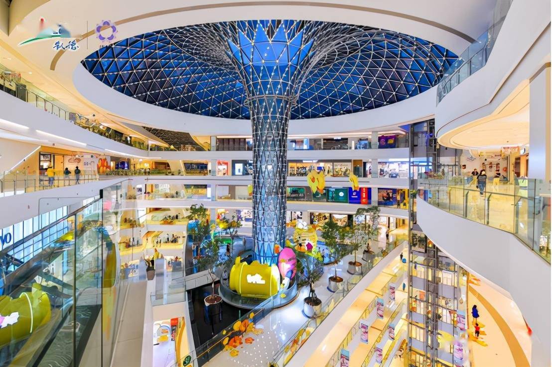 以"城市绿洲"为灵魂与内核,luone凯德晶萃广场从设计之初,就场将生态