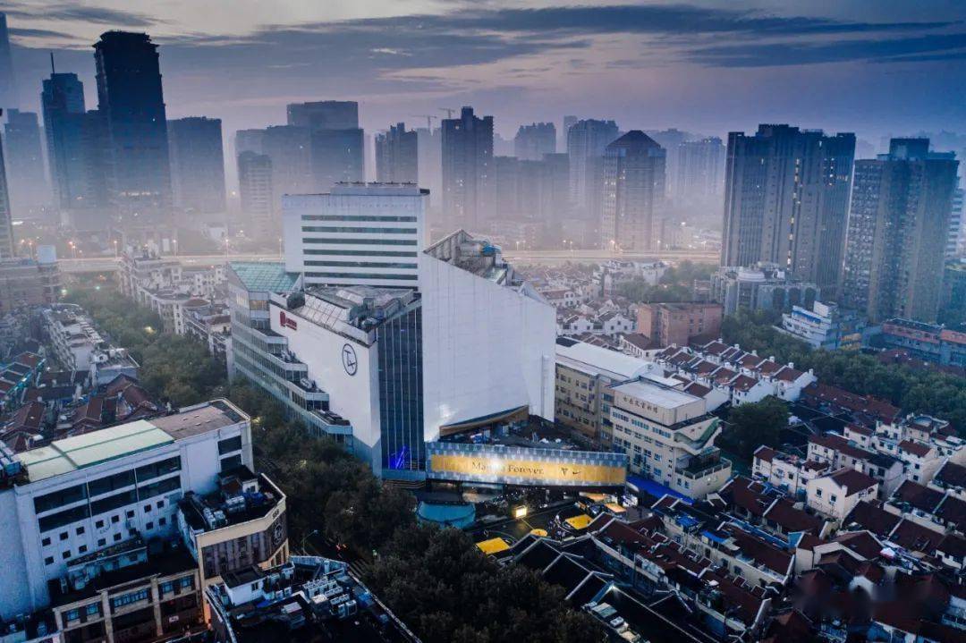 tx淮海年轻力中心策展型零售空间确实有点不一样