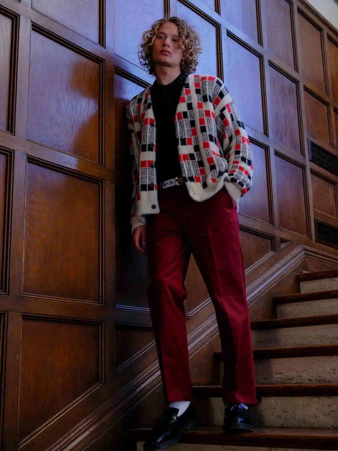 品牌 5730 万美元，Kanye 购入安藤忠雄天价豪宅