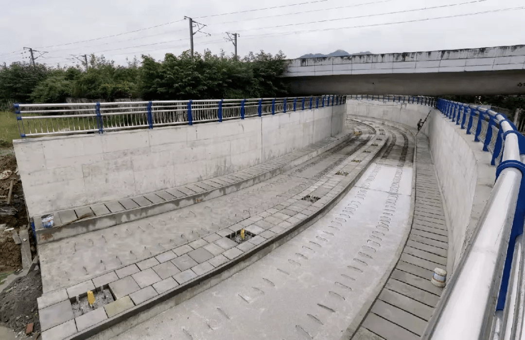 成灌铁路下穿u型槽工程施工前