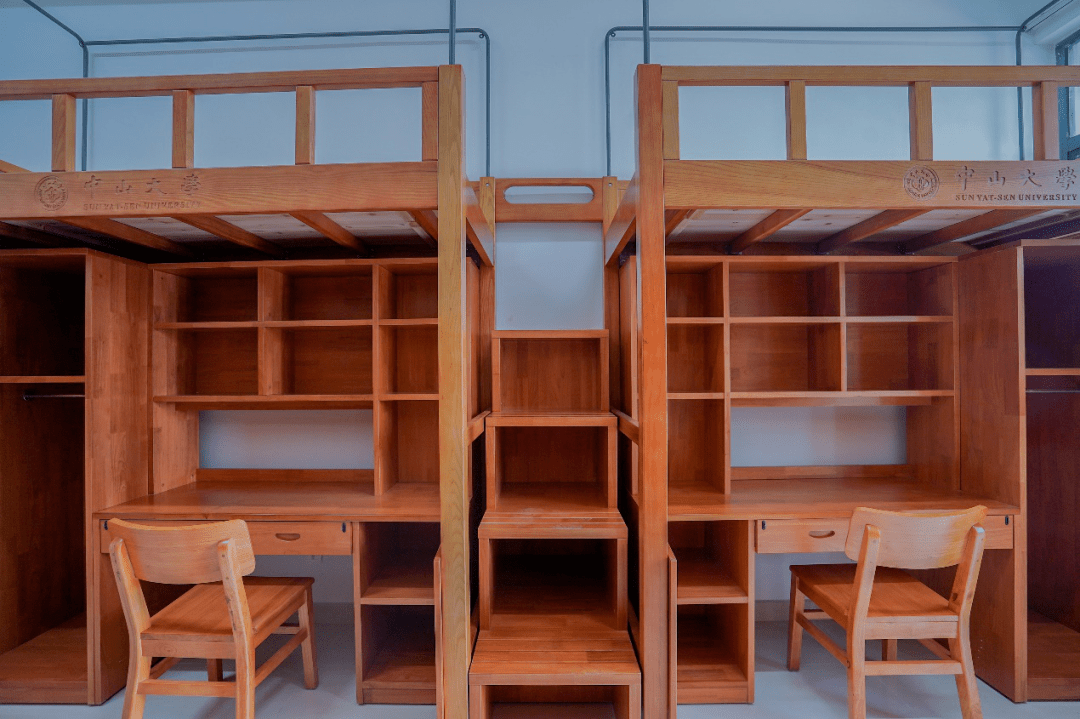 今年新建的大学宿舍谁最豪华?同样住宿费真能住这么好?