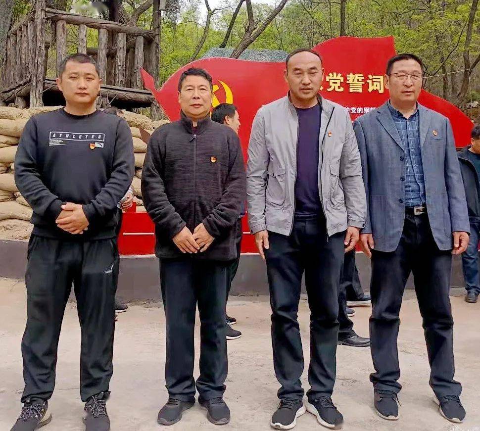 【抓落实求突破】唤醒教育情怀 不断超越自我