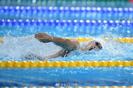 摘金|男子800米自由泳问鼎，张子扬摘全运第三金