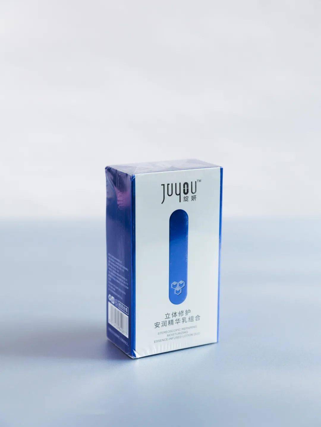 芽芽 拼多多超白菜卫衣测评：50块白花了！！