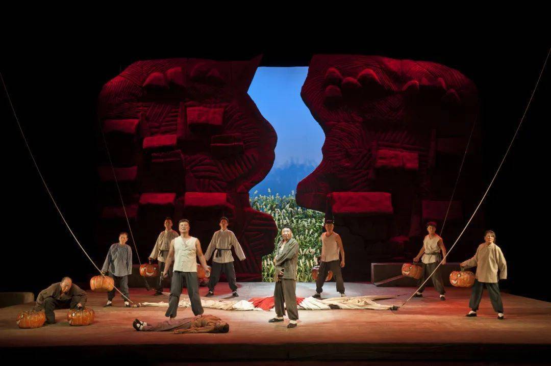 田沁鑫演员回到功夫上去剧团回到创作上去