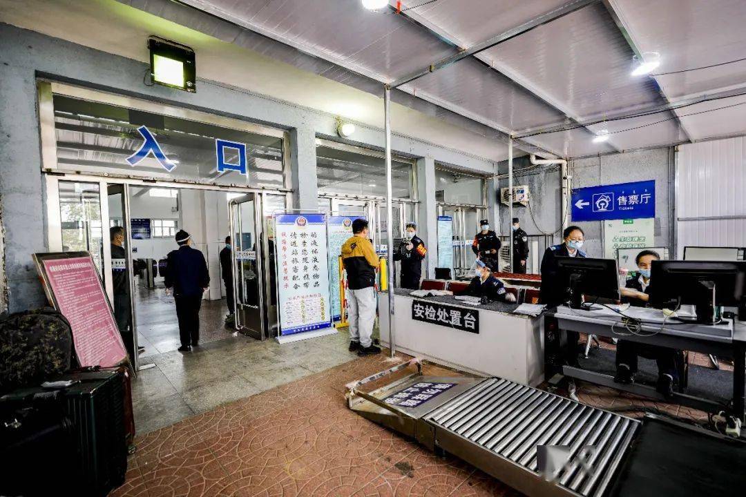 注意包头东火车站施工改造进站乘车有变化