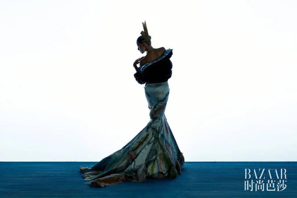 女王 扯白||为何不管女星怎么更新换代，杨幂依旧可以稳居第一带货女王