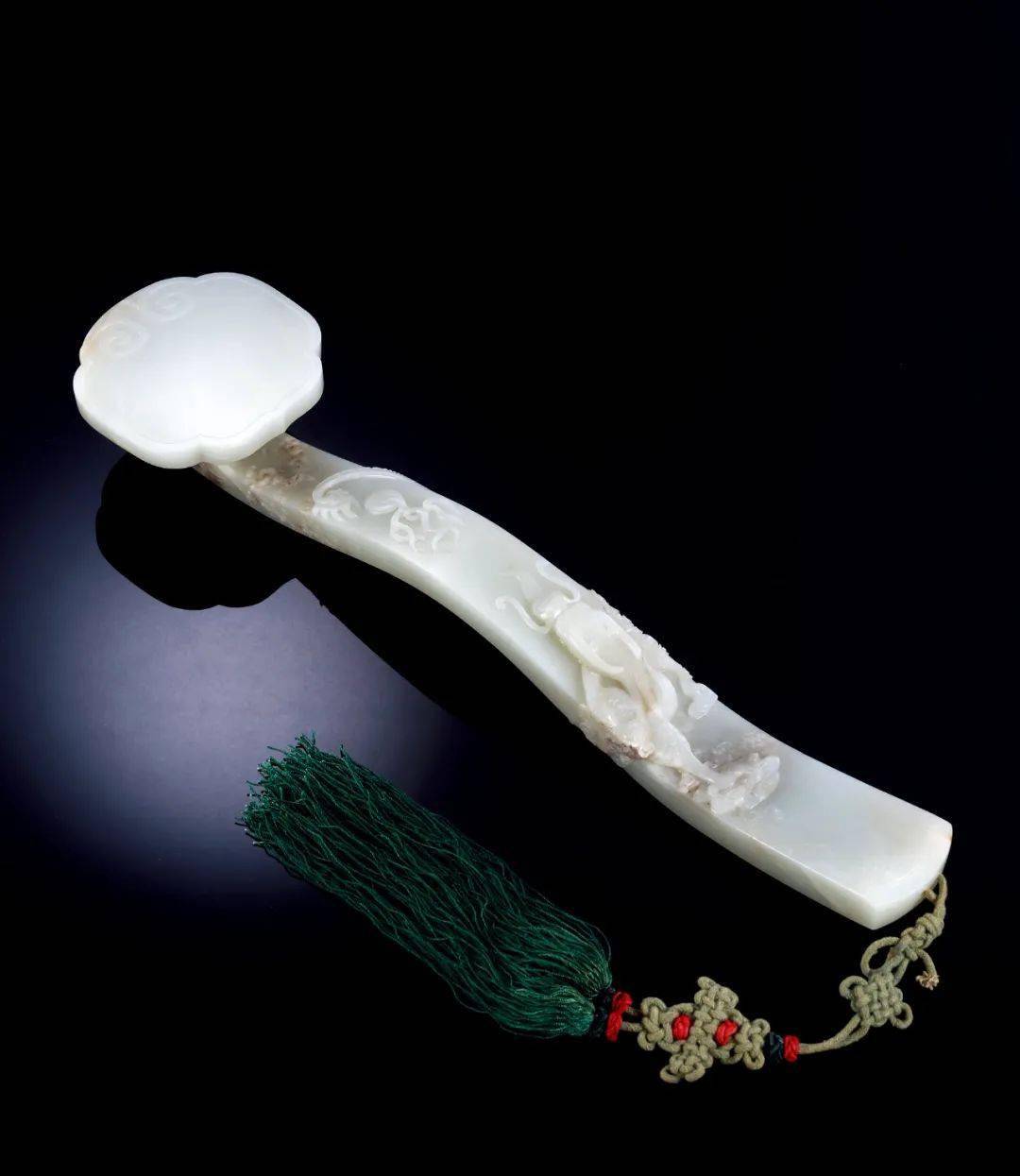 保利深圳拍卖:一波清宫玉雕重器选萃_清代