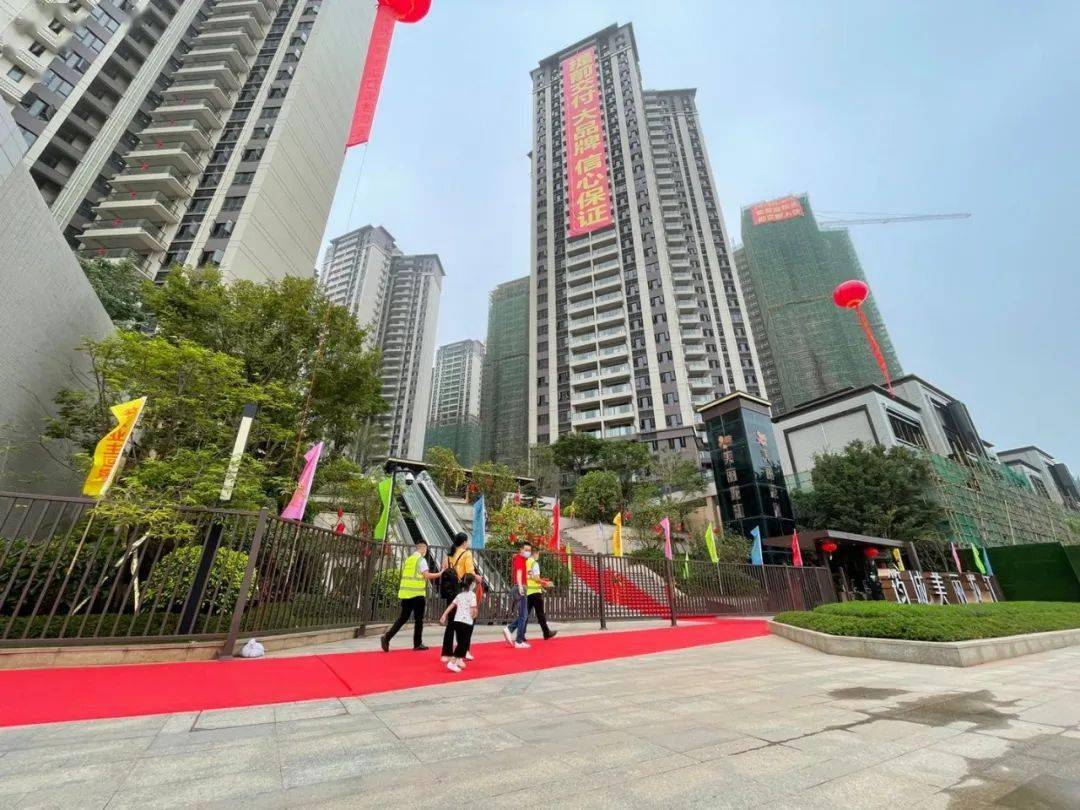 罗定这个楼盘业主提前收楼!
