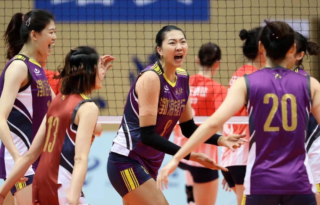 防守|天津女排夺冠！第四次登顶全运！