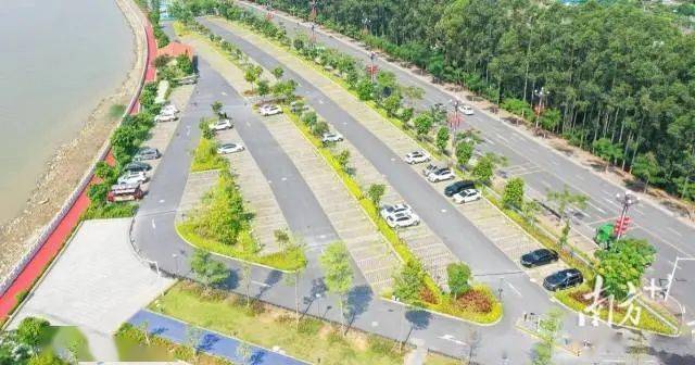 新增停车位1854个闲置地变身最美停车场