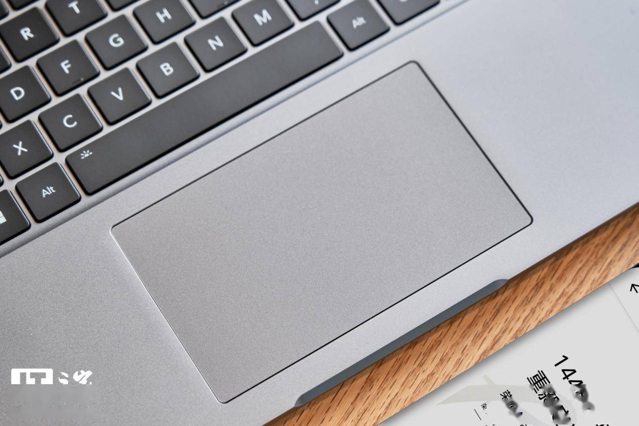 方面|【IT之家开箱】荣耀 MagicBook 16 Pro 图赏：144Hz 电竞屏幕