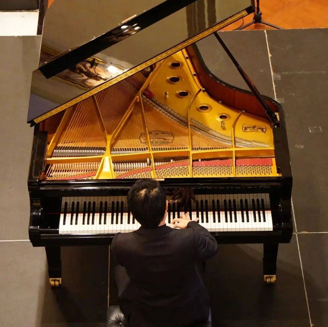田光浩 （优秀钢琴演奏家/ 指挥）中国音乐网百科 - 个人百科 - 中国音乐网
