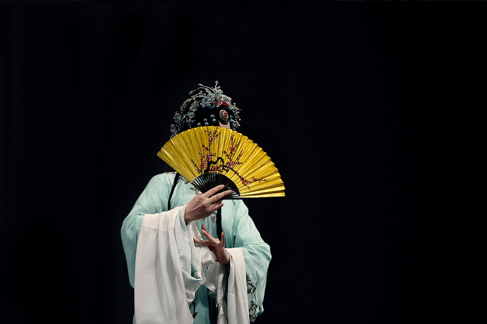 开票| 戏台三部曲之《惊梦》,"毓佩"组合联手再造经典!_陈佩斯