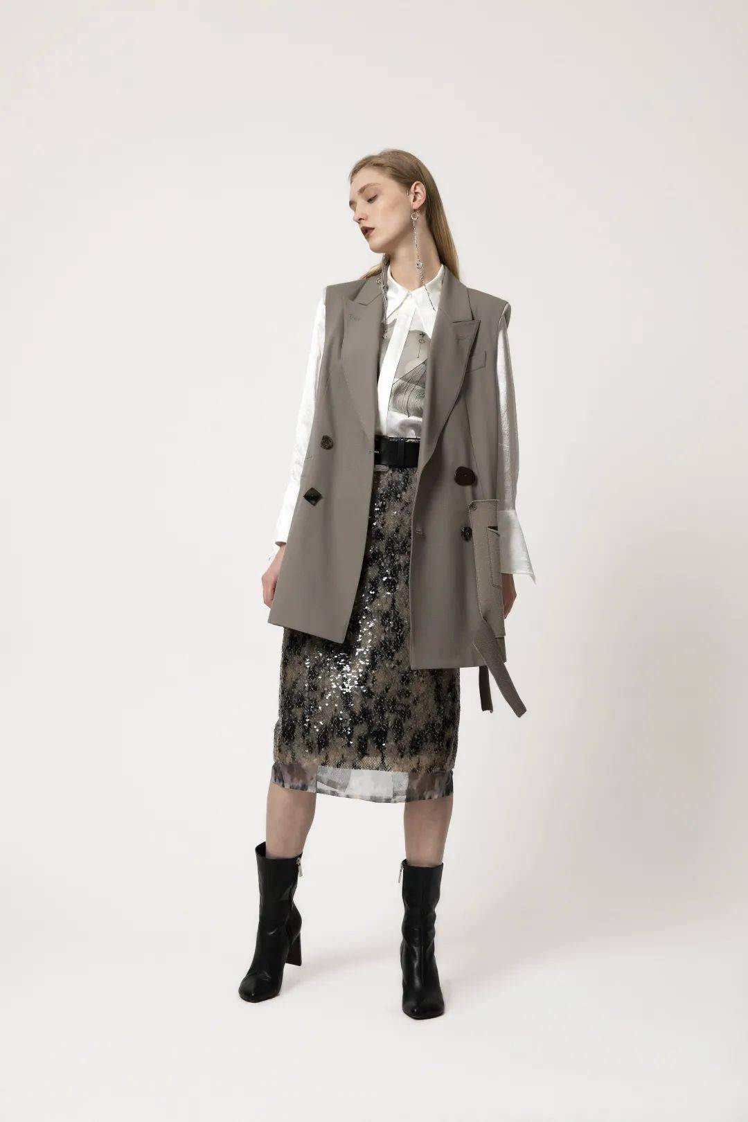 图文 S/S2022深圳时装周丨IDPAN：不只是服装，不止于艺术