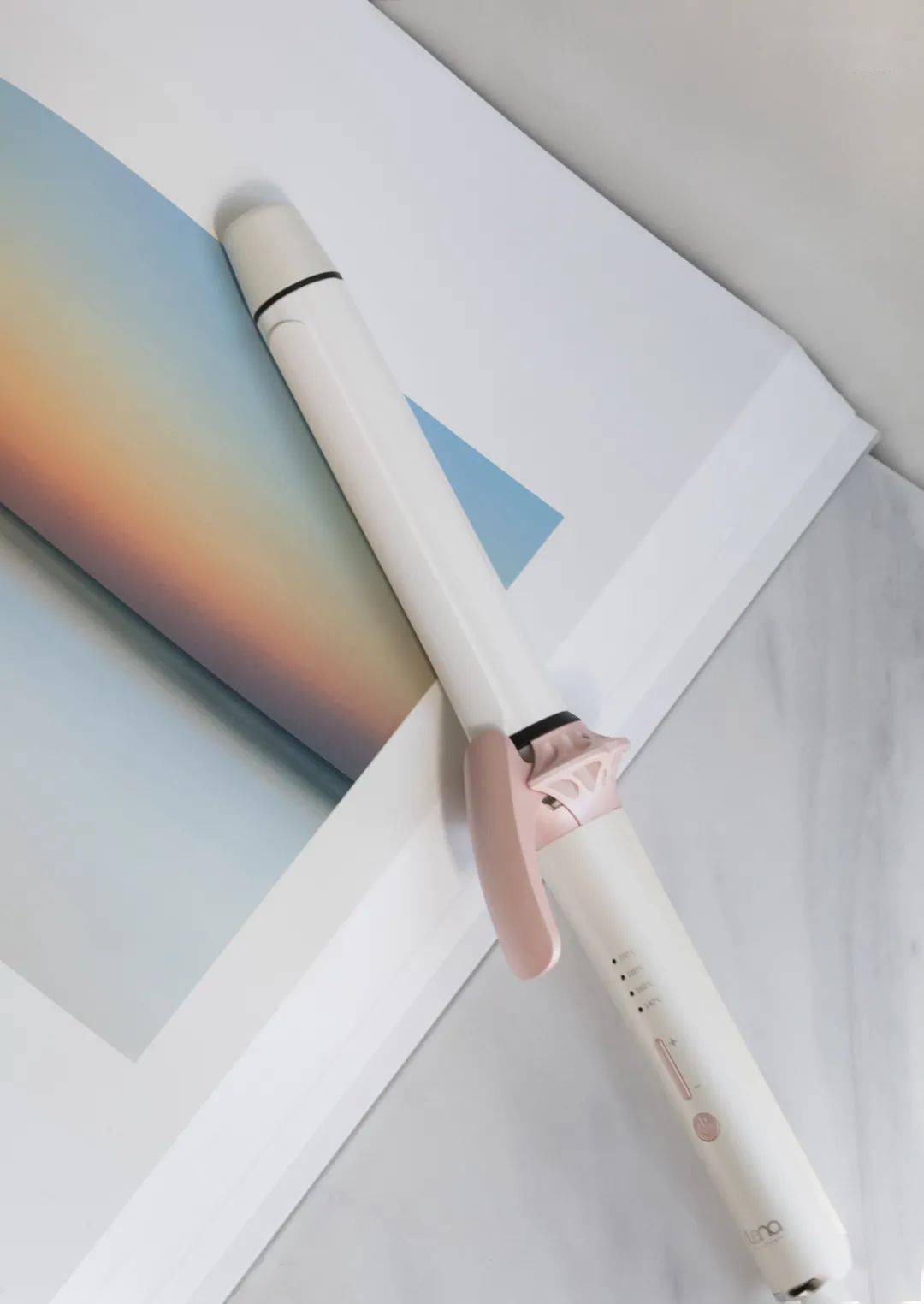 卷发种草｜超易上手的美发神器 秋日慵懒发型轻松打造