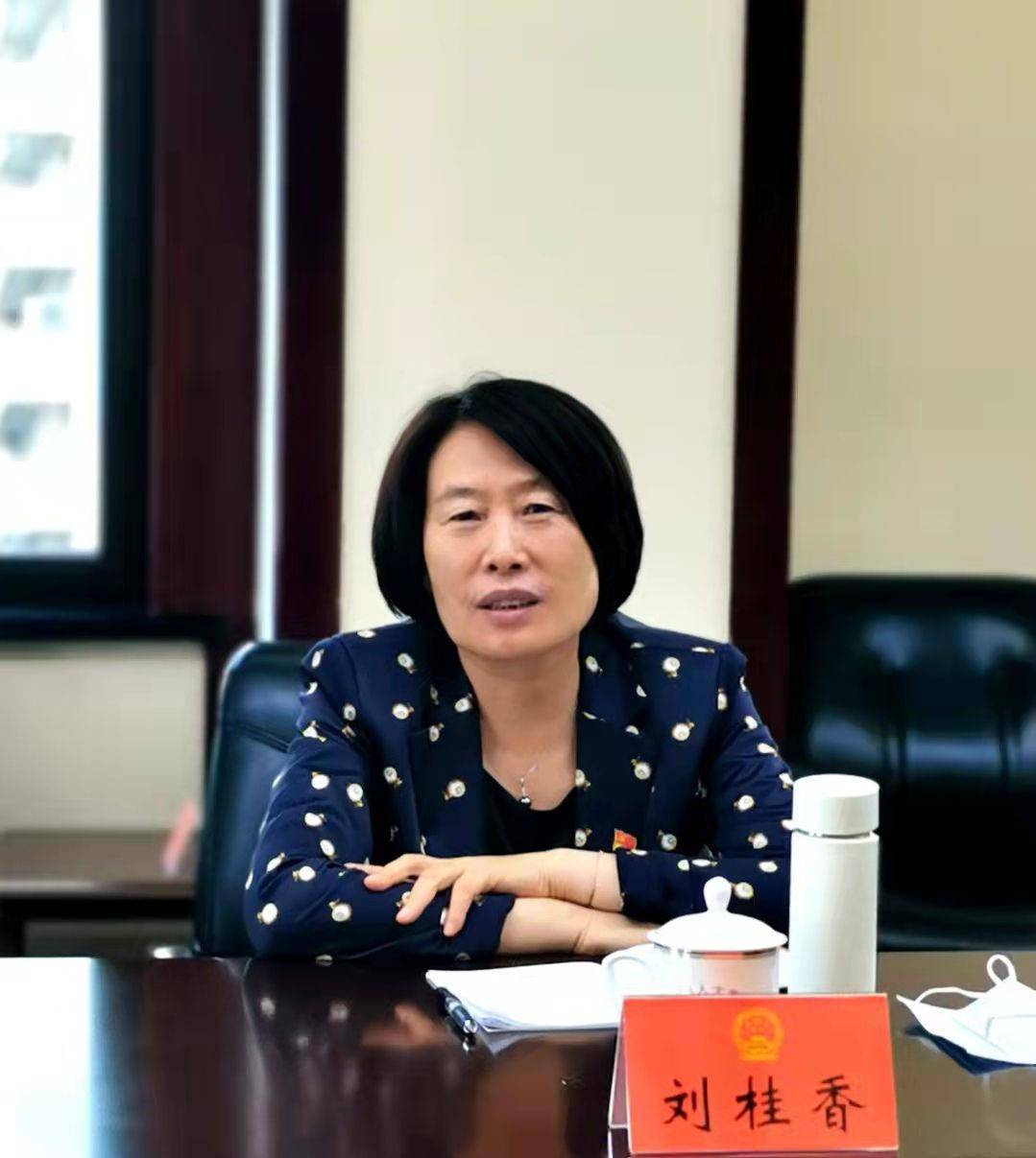 拒腐防变,坚守本色,提高履职质量——市人大社会委党支部开展党风廉政