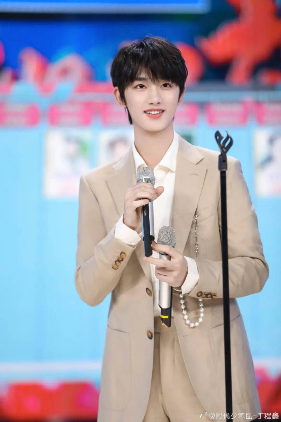 时代少年团歌曲马嘉祺丁程鑫 463df1375b864dbfb7e3147c61892814.jpeg