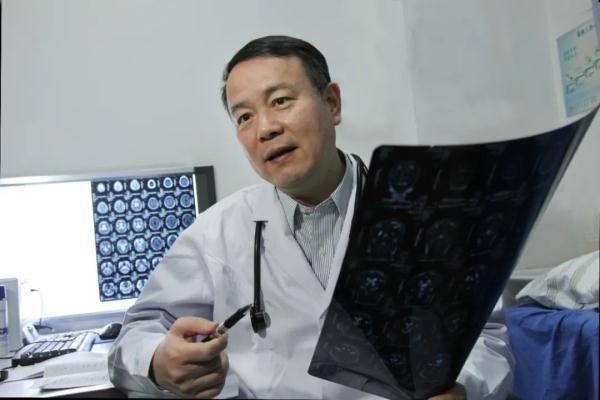 疾病|认知障碍老人超千万！有这10个表现，可能是认知障碍的前兆