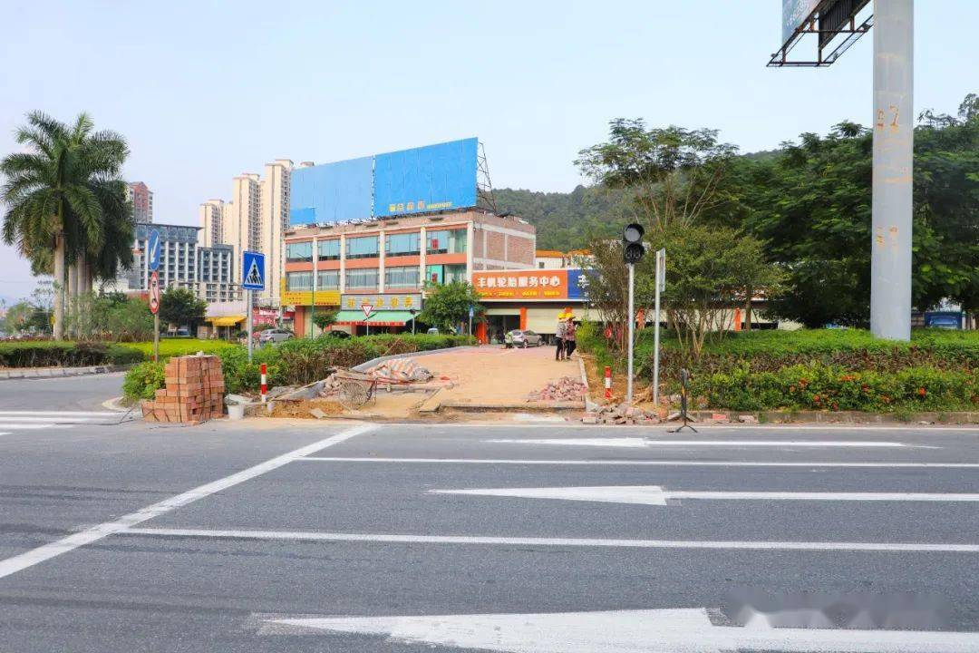 云浮 城区这个路口 新突变!相互转告