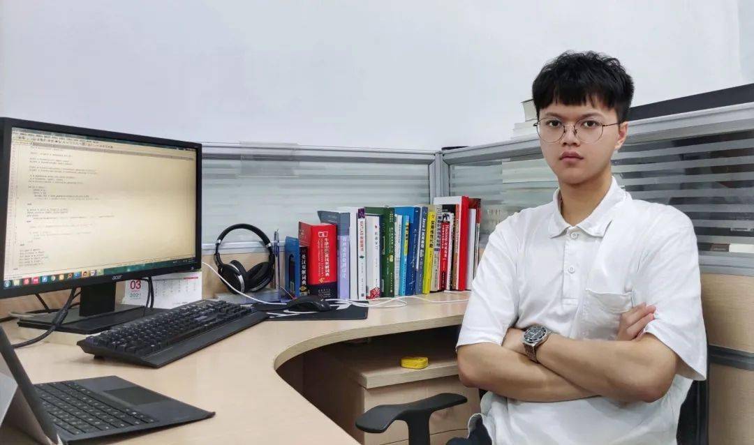 陈亦凡:从本科开始,就要做科研路上的"追光者"