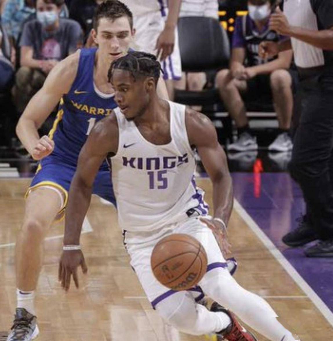 国王重建应为"跑车"减压,9号秀或成新宠,1优势远胜真身