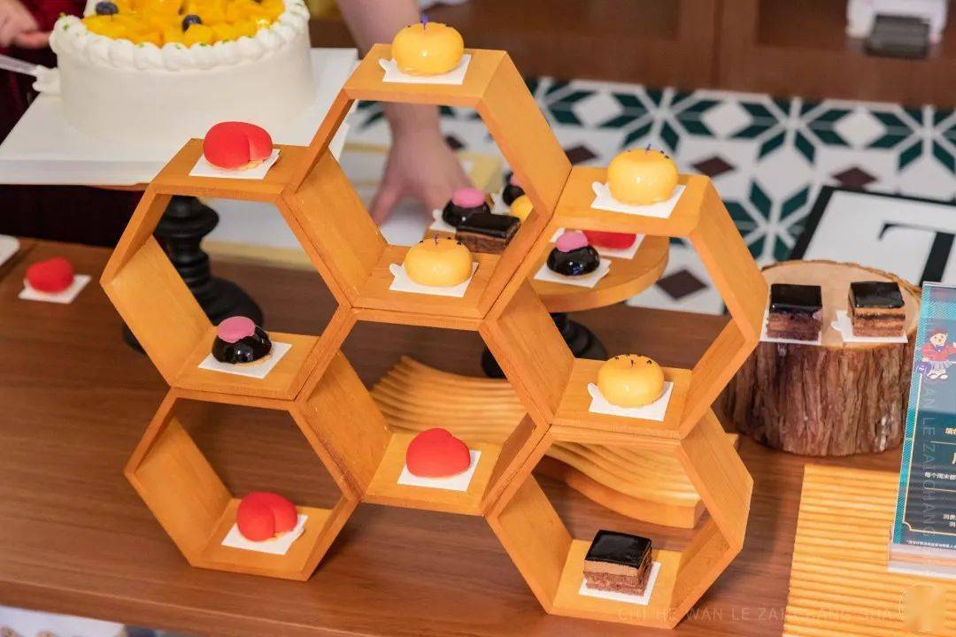 家族 滴!TeenieWeenie Kids长沙IFS限时快闪,17周年「乖」出新主张!