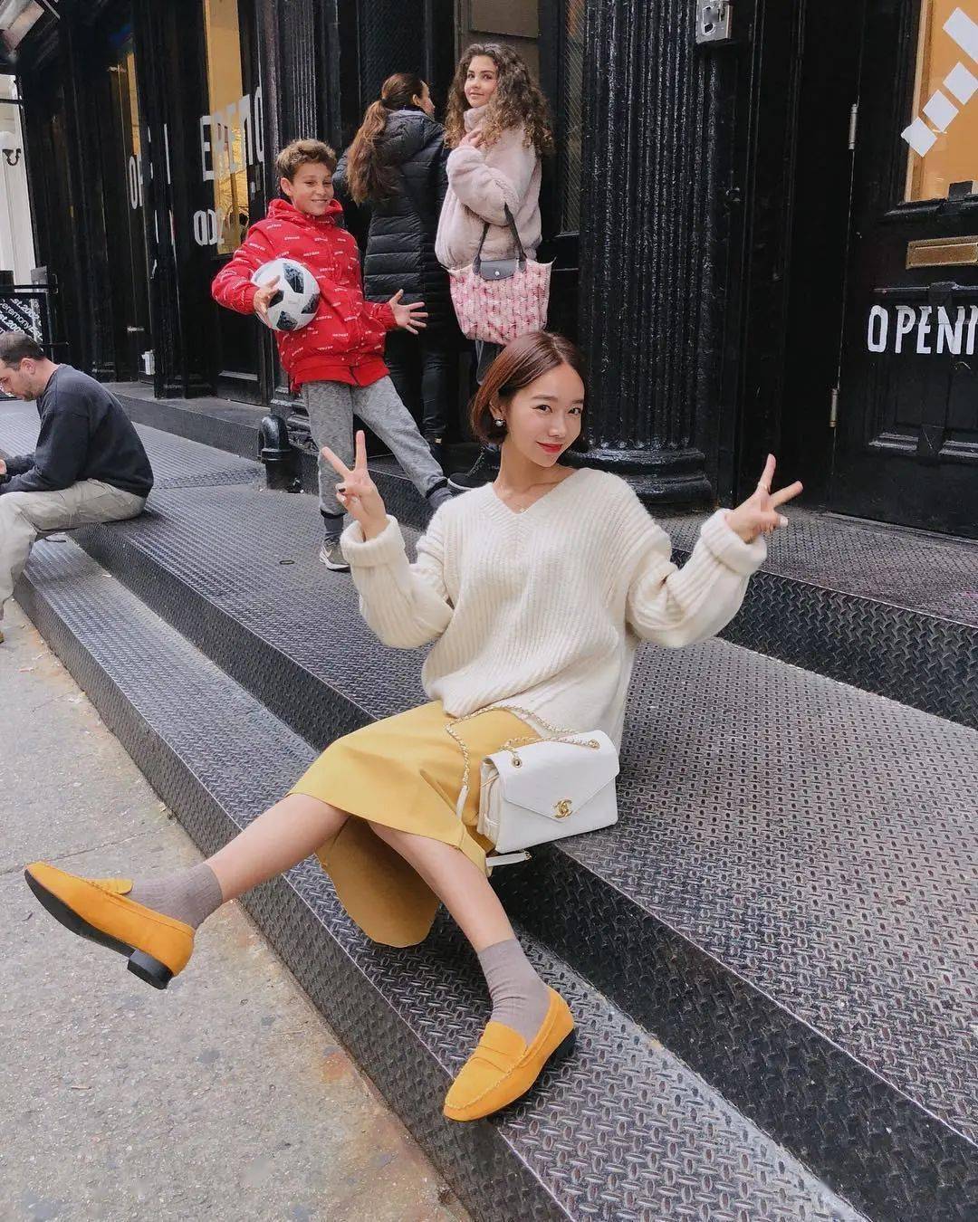 -End- 毛衣+裙子，最气质打开方式，时髦炸了！