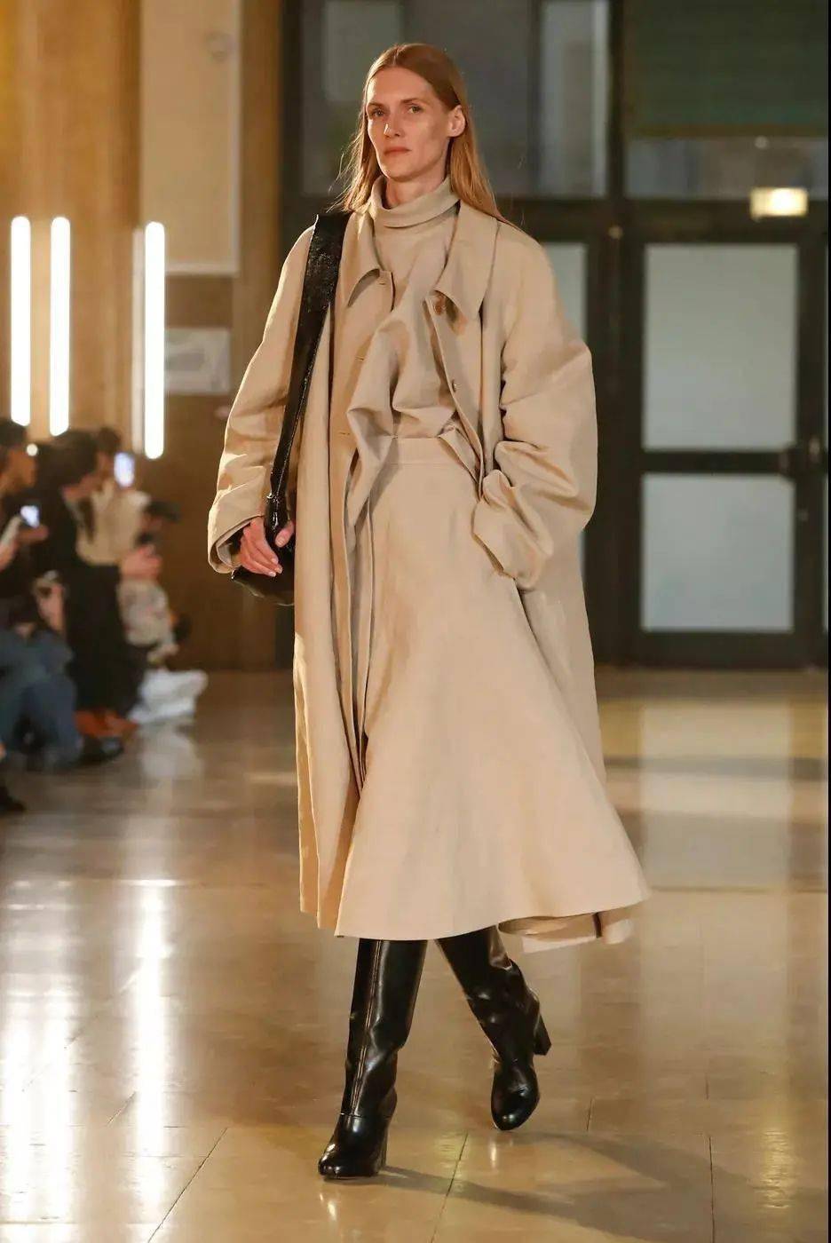 颜色 显白又高级？只服奶茶色！