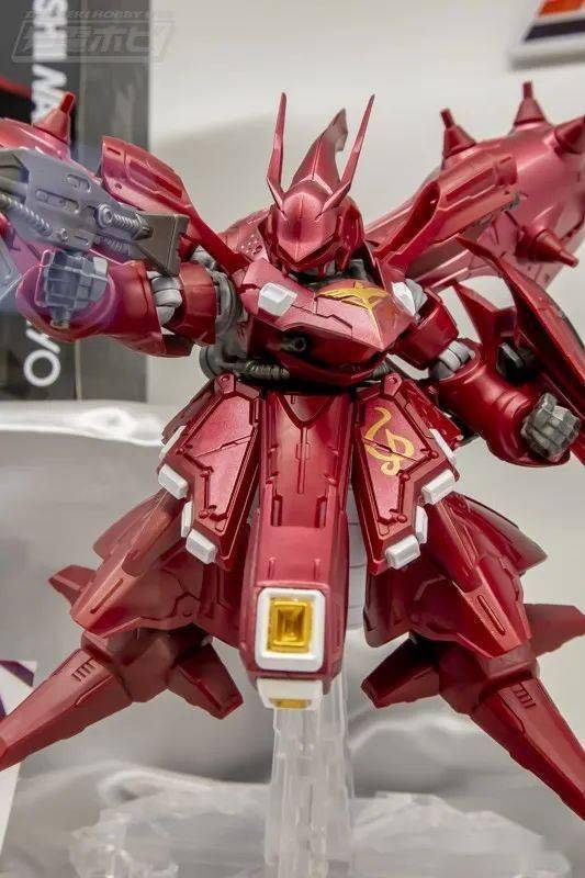 万代10月秋叶原tnt直营店限定nx夜莺海牛高达再贩展示