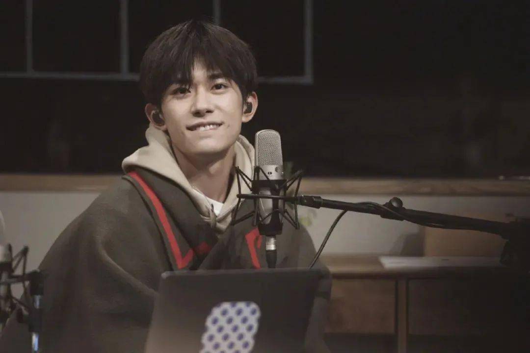 皮囊好看吗 f7cc6fe615b741a2973fe20d2a768619.jpeg