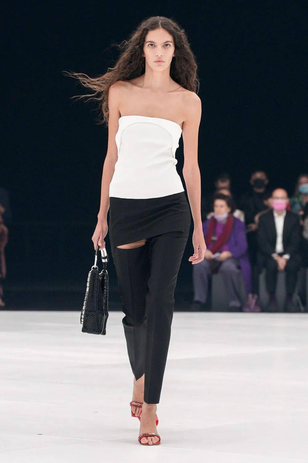 成衣 【秀场】Givenchy 2022 春季成衣时装秀