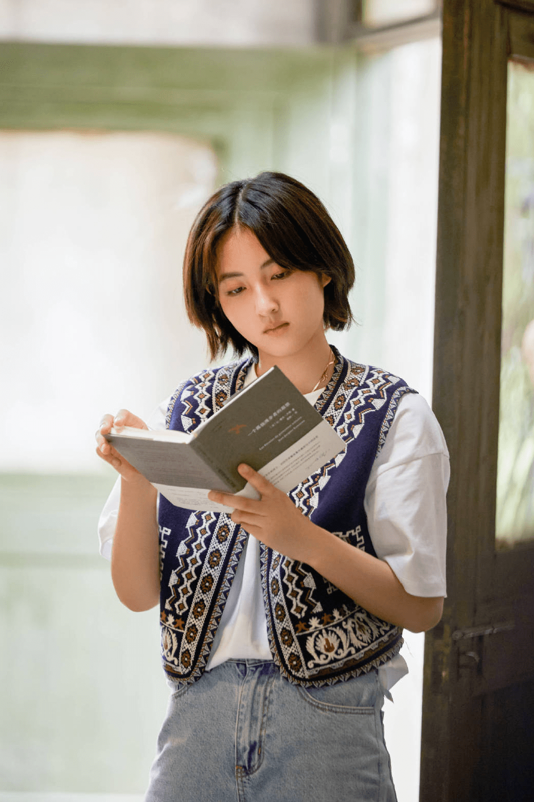 polo 渣女风已经OUT了!2021年流行“无性别风”,高级爆了!