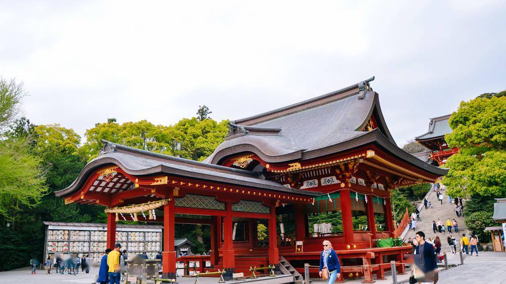 鹤岗八幡宫,镰仓地标建筑物,十分古朴