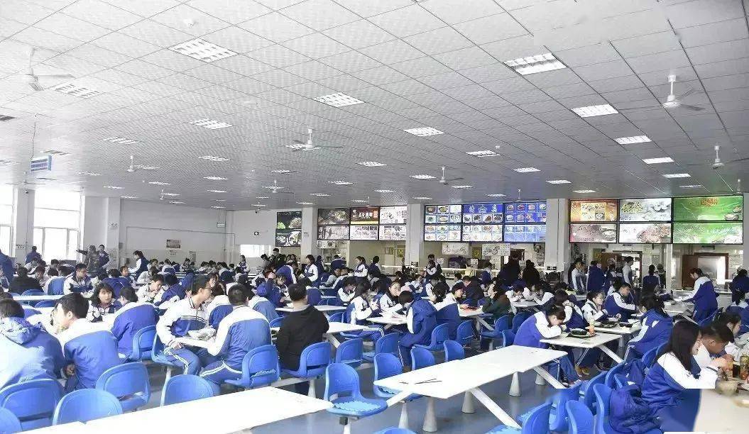 长春各高中食堂"必点菜"都有啥!