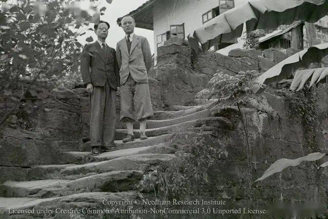 林春猷,叶峤(1900—1990)武汉大学的学生校长王星拱(中),教务长朱光潜