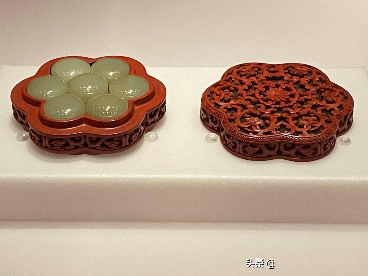 漆器 剔紅 堆朱 乾隆年製 食盒 朱艳华绮：乾隆朝剔红小盒子不是贵，是相当贵_漆器
