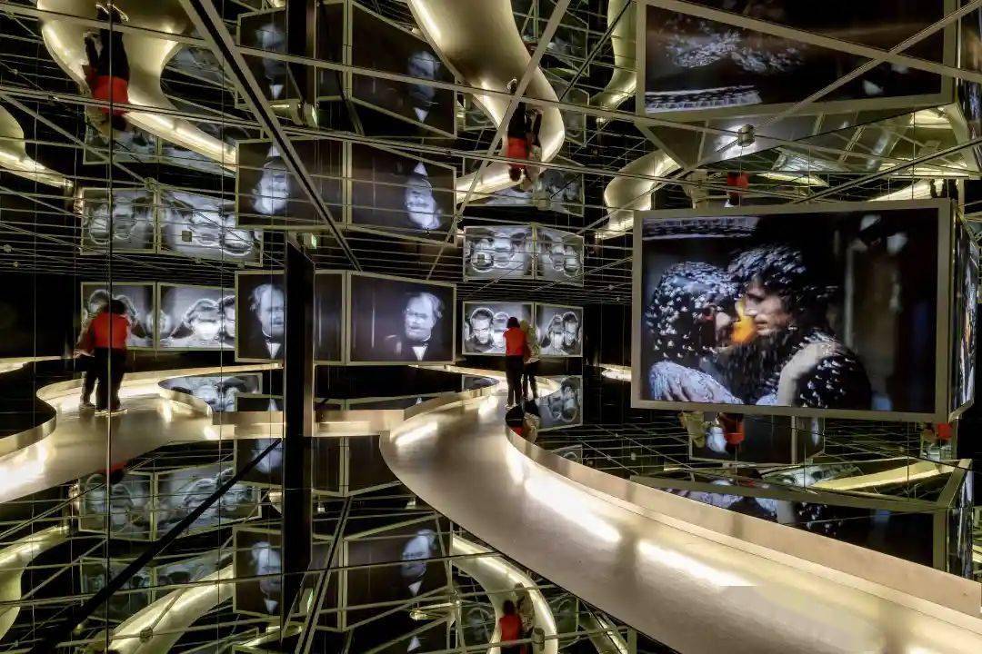 波茨坦广场,必去必看必玩!_索尼