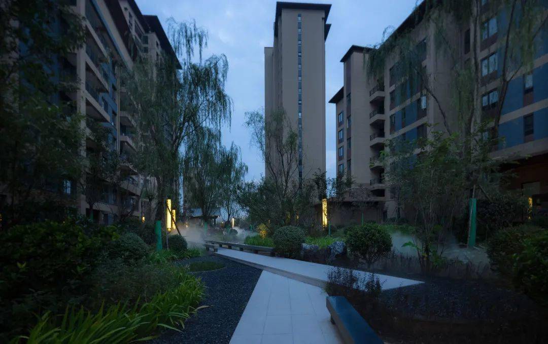 境藏山水 秀隐江南 | 绿地杨凌 · 城际空间站 交付大区