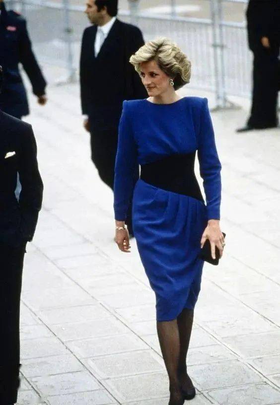 戴妃 如何轻松时髦地表达优雅范儿？